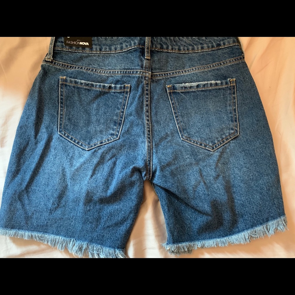 Shorts - Picture 2 of 2